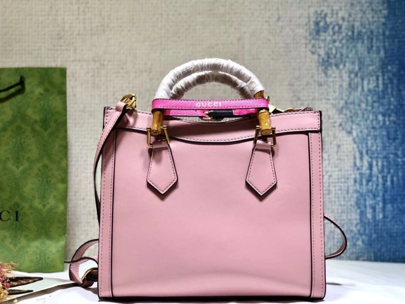 Gucci Shopping Bags 4032-0166