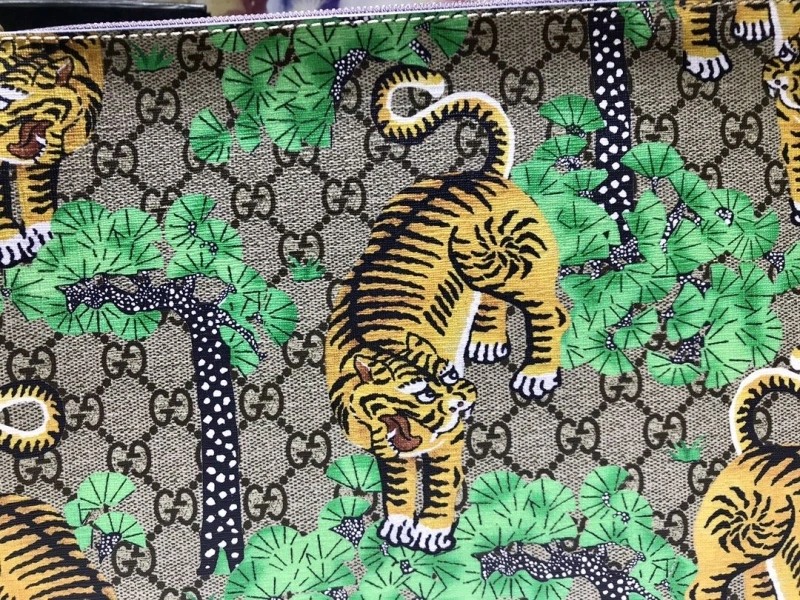 Gucci Clutch Bags 4032-0180