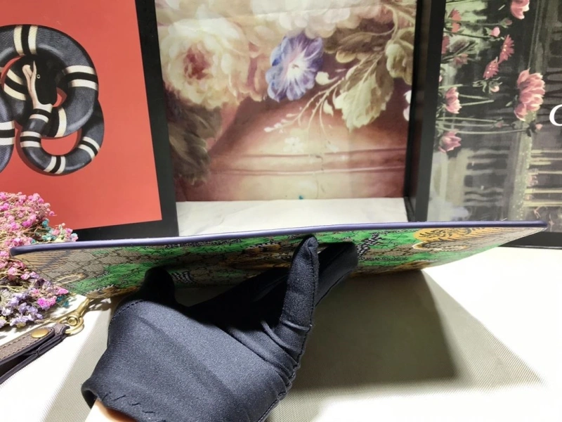 Gucci Clutch Bags 4032-0180