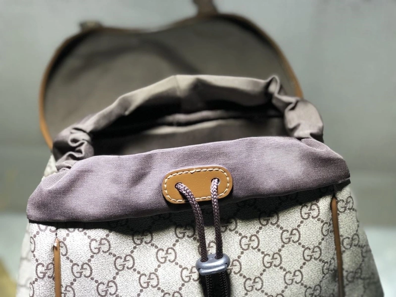 Gucci Backpacks 4032-0181