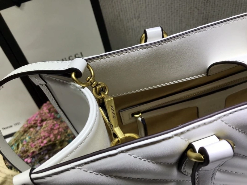 Gucci Shopping Bags 4032-0198