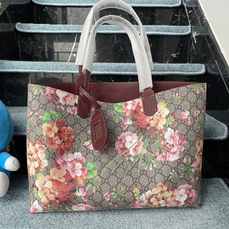 Gucci Shopping Bags 4032-0229