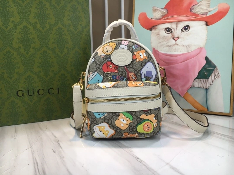 Gucci Backpacks 4032-0255