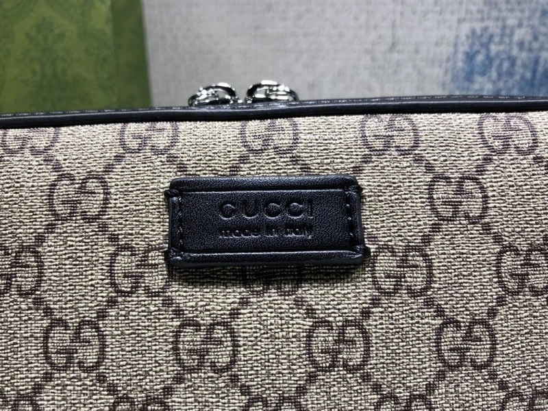 Gucci Clutch Bags 4032-0340