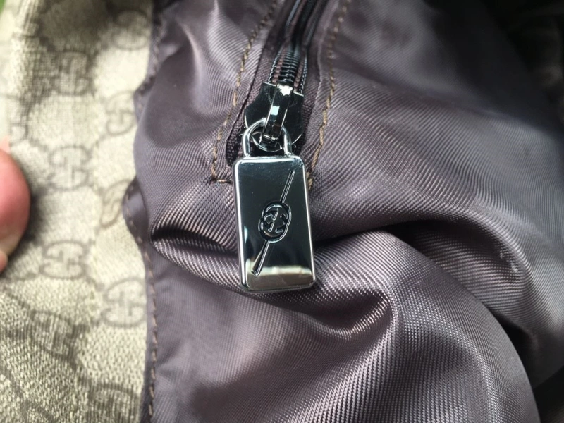 Gucci Shopping Bags 4032-0355