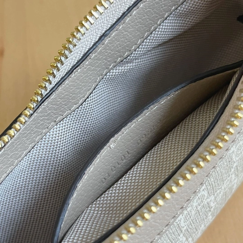 Gvc*1 top handle bags 4032-0485