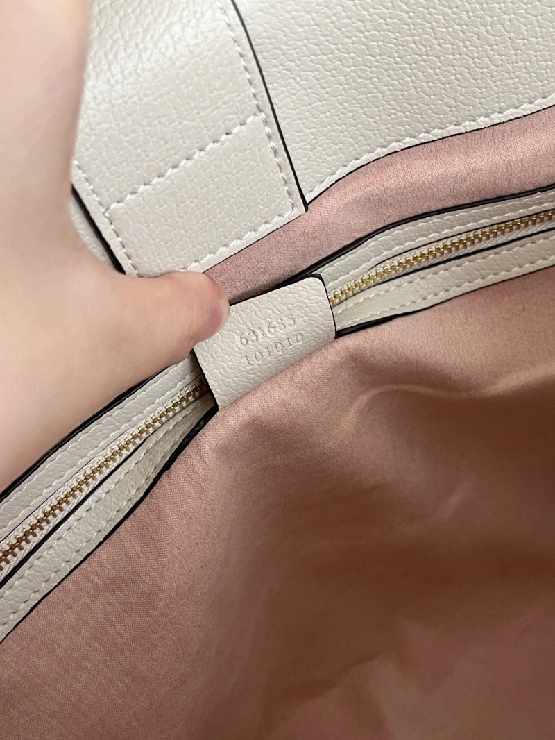 Gucci Shopping Bags 4032-0634