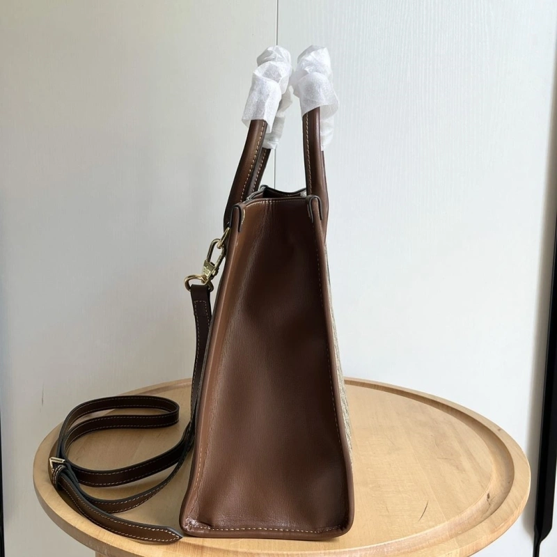 Gucci Shopping Bags 4032-0736