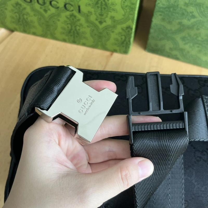 Gvc*1 satchel bags 4032-0854