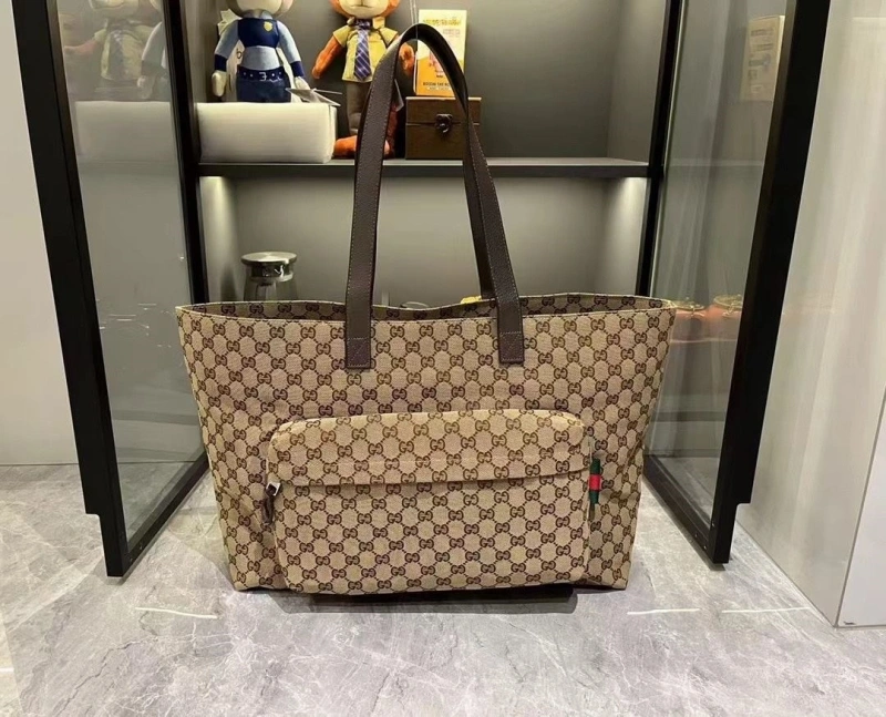 Gucci Shopping Bags 4032-0940