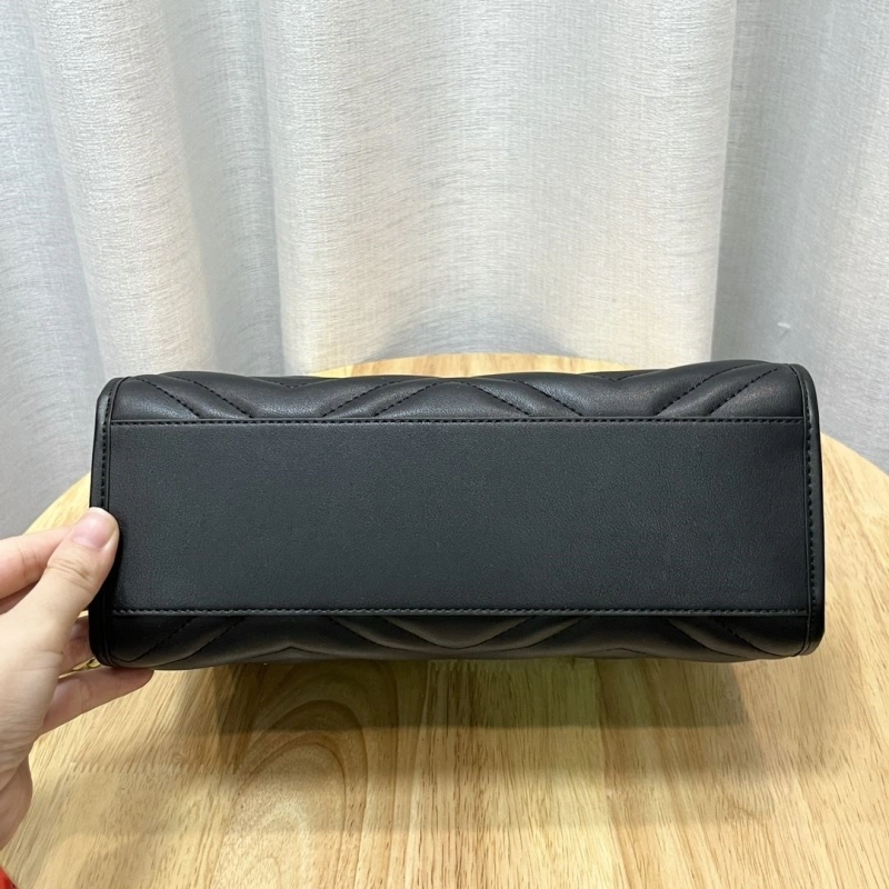 Gucci Shopping Bags 4032-0992