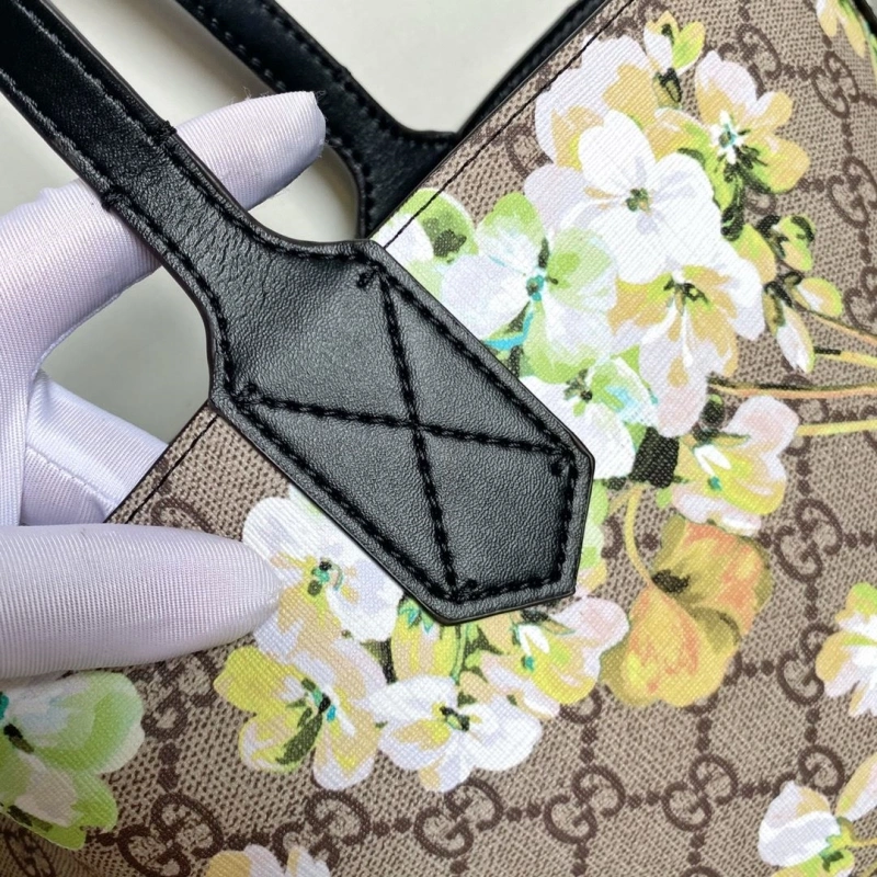 Gucci Shopping Bags 4032-1102