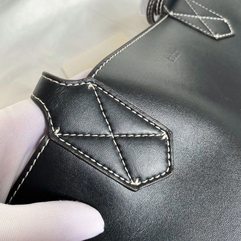 Gucci Shopping Bags 4032-1103