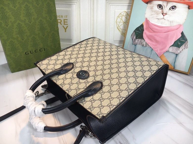 Gucci Shopping Bags 4032-1145