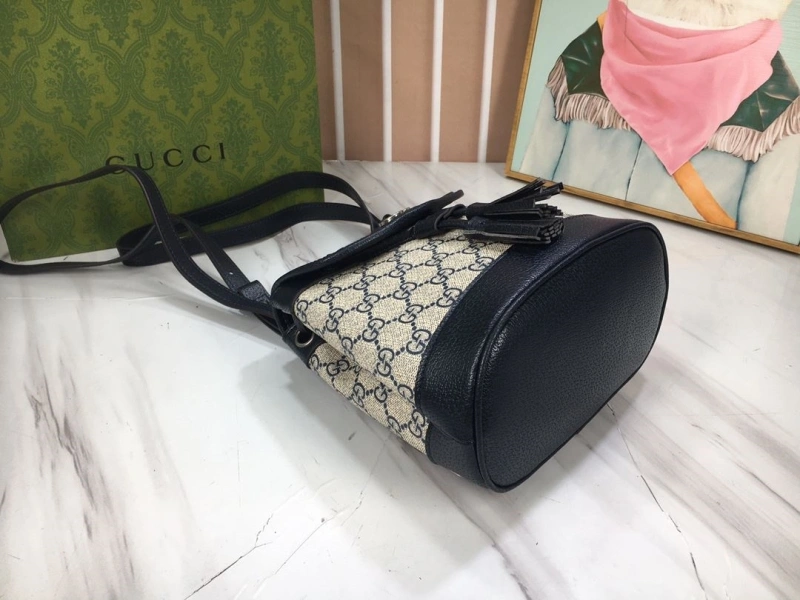 Gucci Backpacks 4032-1197