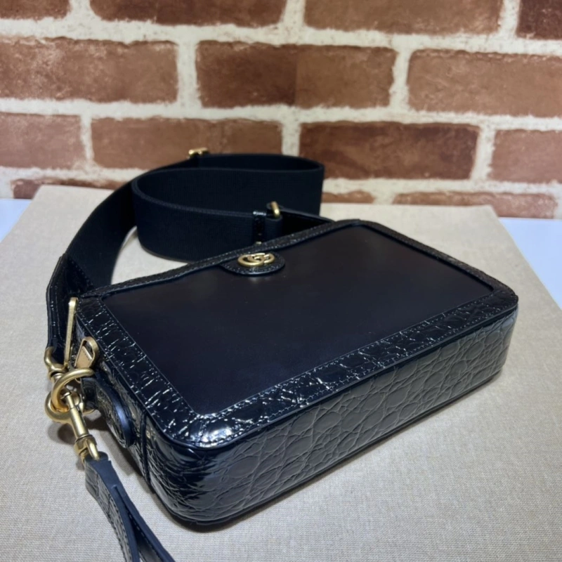 Gucci Satchel Bags 4033-0172