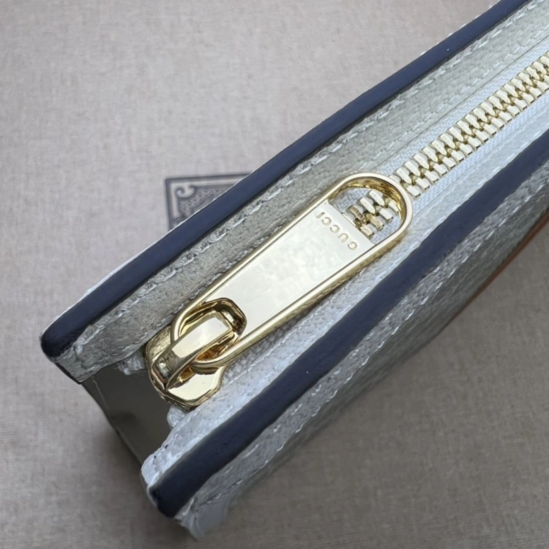 Gucci Clutch Bags 4033-0180