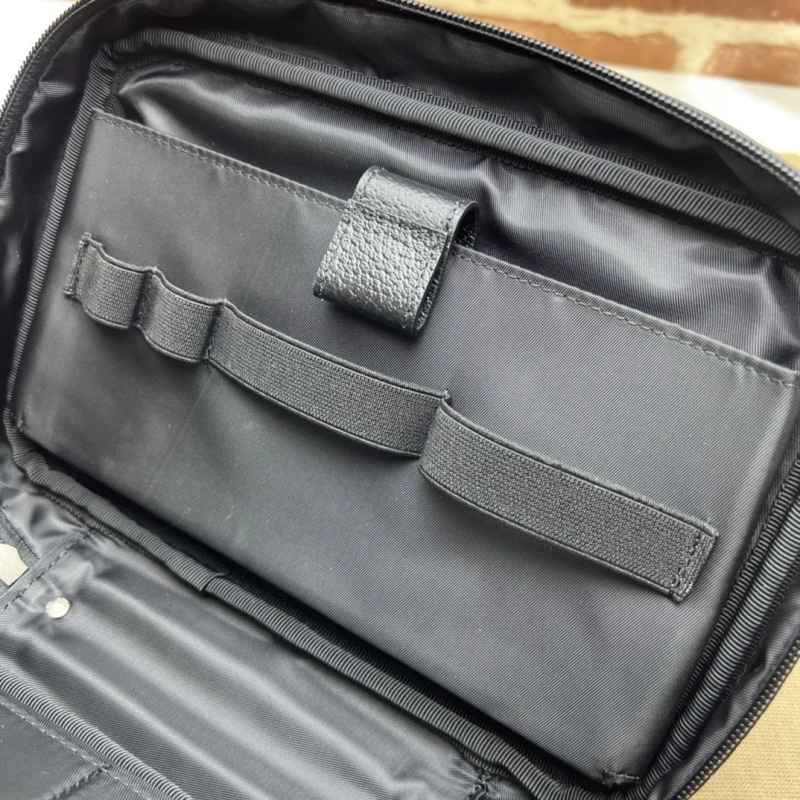 Gucci Clutch Bags 4033-0229