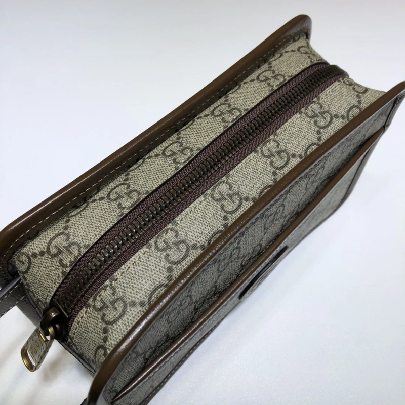 Gucci Clutch Bags 4033-0382