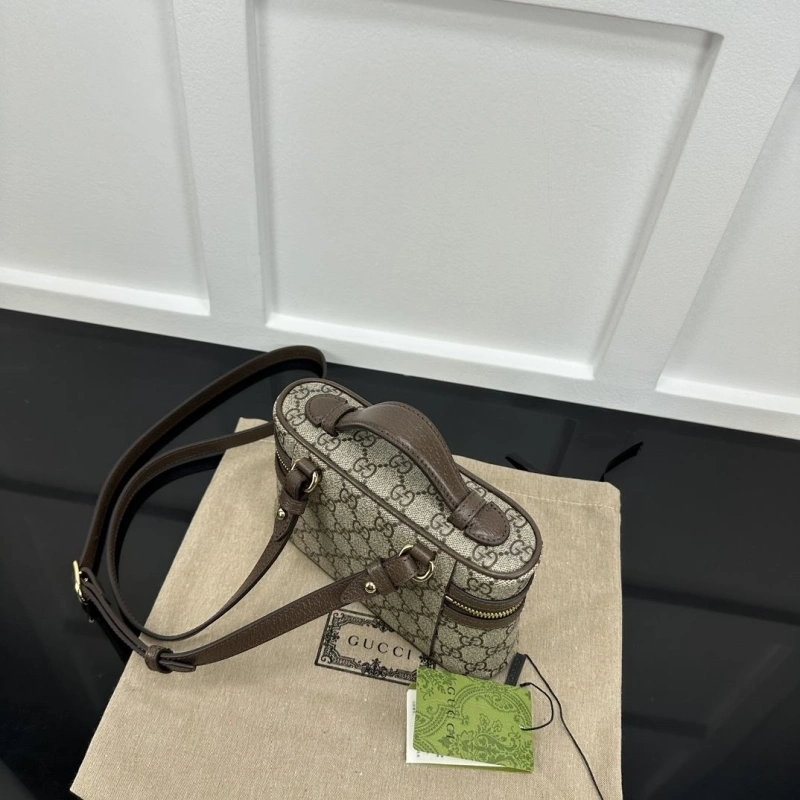 Gucci Cosmetic Bags 4034A-0071