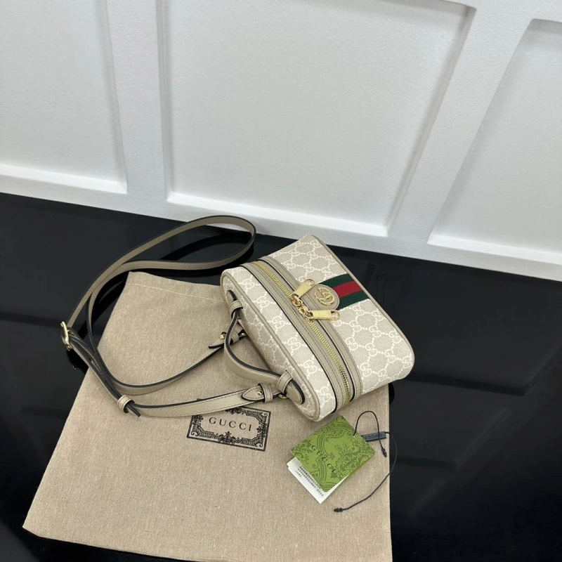 Gucci Cosmetic Bags 4034A-0072