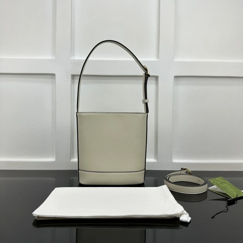 Gucci Top Handle Bags 4034B-0039