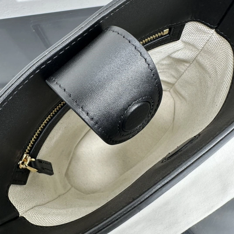 Gucci Top Handle Bags 4034B-0040