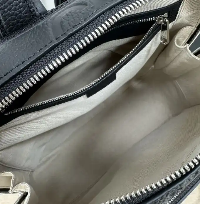 Gucci Backpacks 4034F-0001