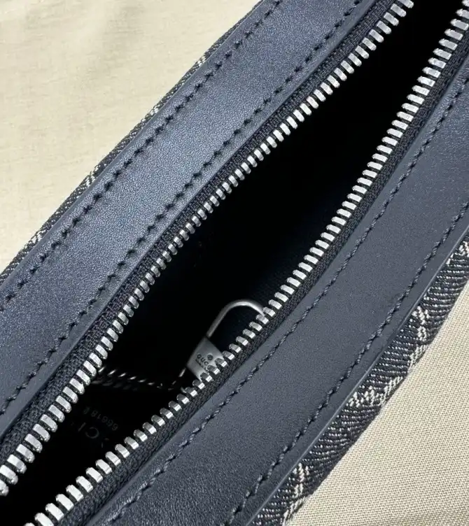 Gucci Top Handle Bags 4034G-0009