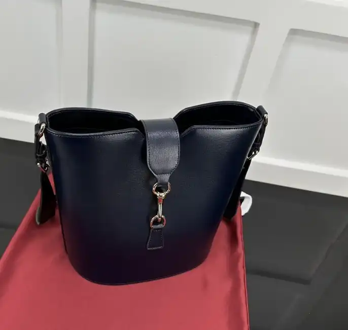 Gucci Bucket Bags 4034G-0057