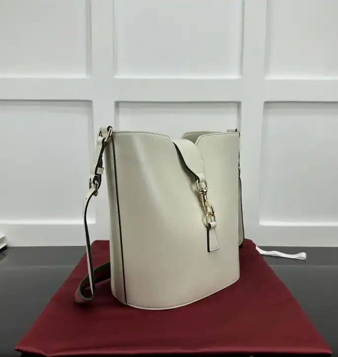 Gucci Bucket Bags 4034G-0071