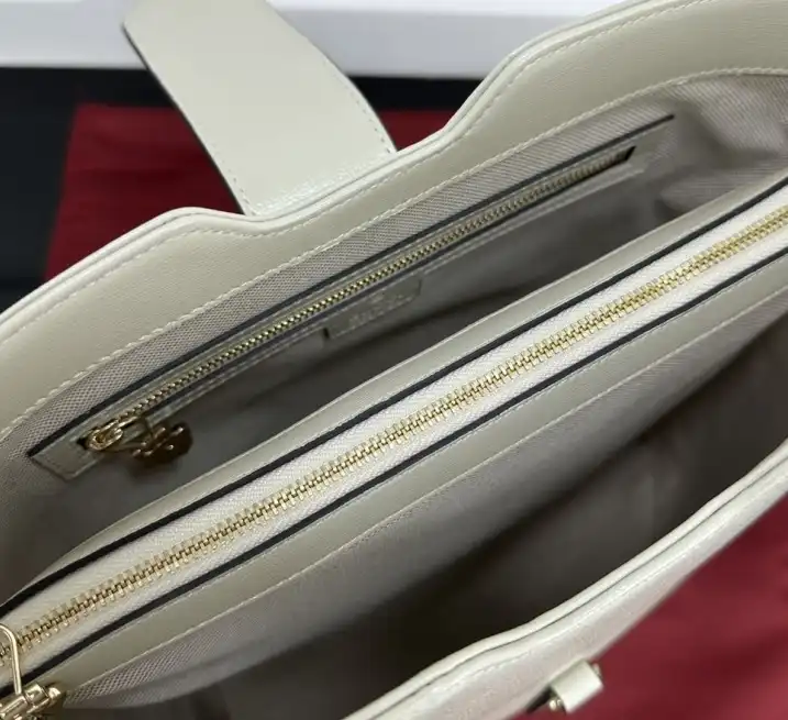 Gucci Bucket Bags 4034G-0071