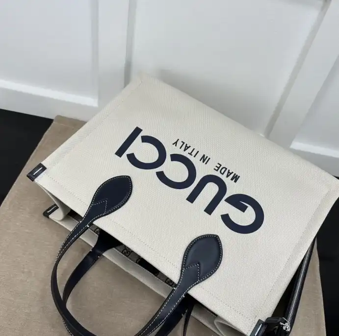 Gucci Shopping Bags 4034H-0014