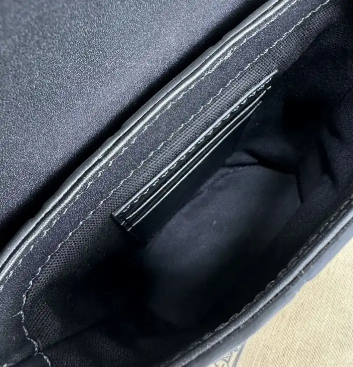 Gvc*1 top handle bags 4034h-0068