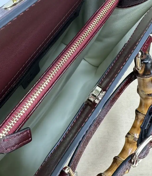 Gucci Shopping Bags 4034H-0077