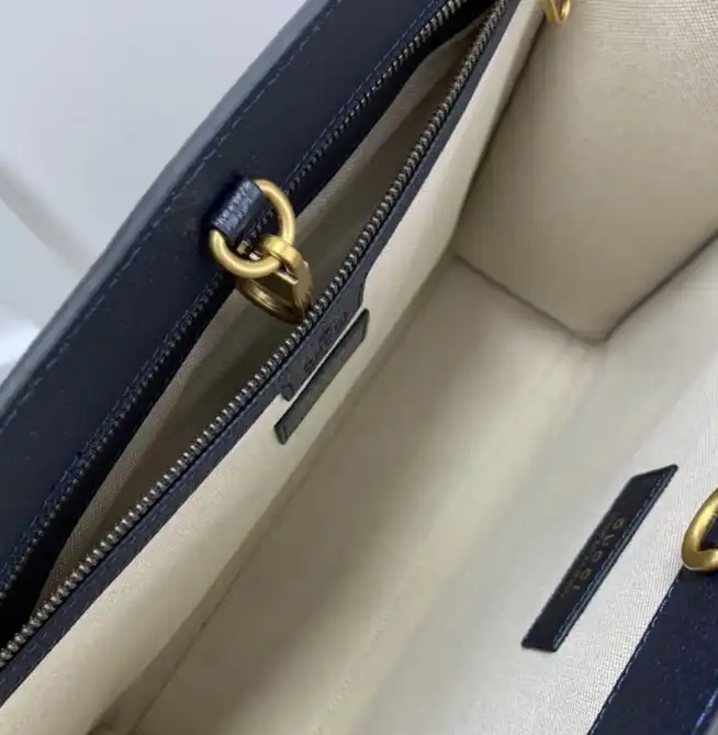 Gucci Shopping Bags 4034H-0113