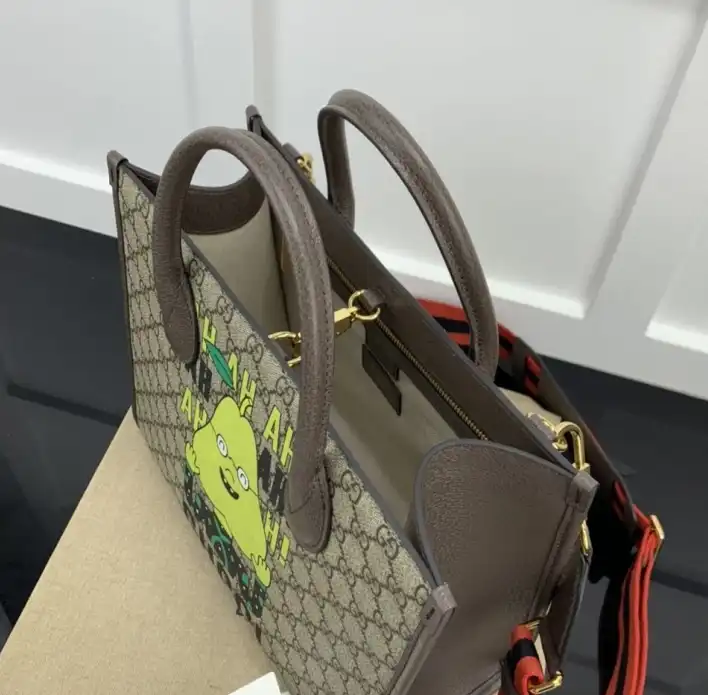 Gucci Shopping Bags 4034H-0116