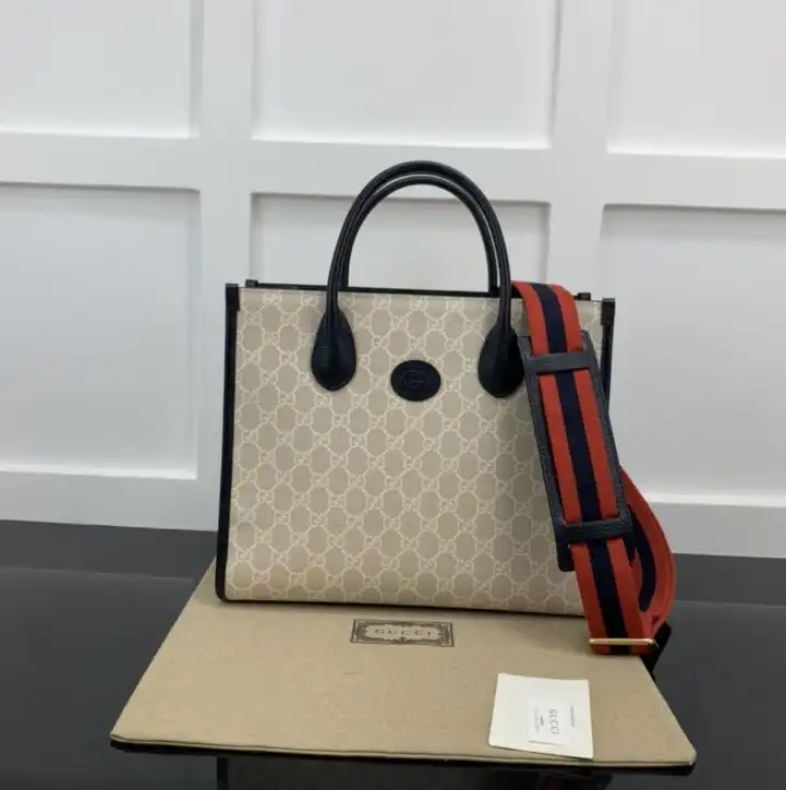 Gucci Shopping Bags 4034H-0117