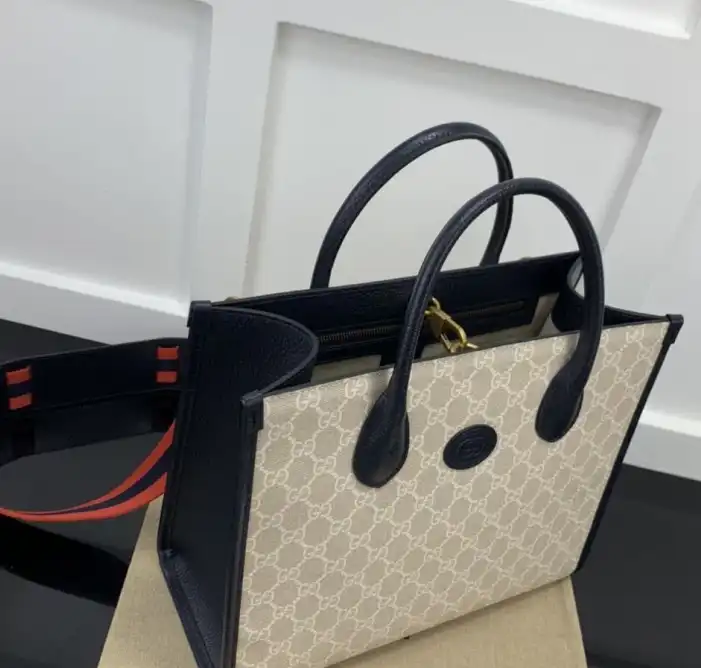 Gucci Shopping Bags 4034H-0117