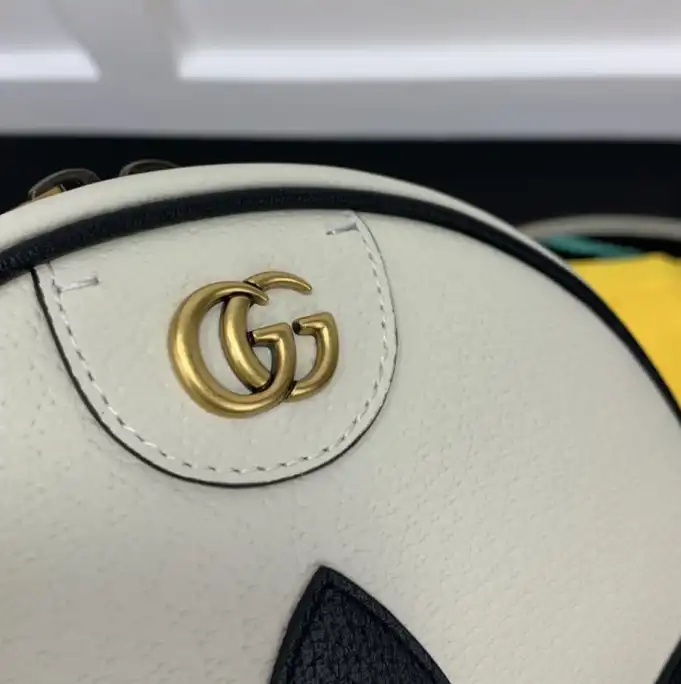 Gucci Round Bags 4034H-0122