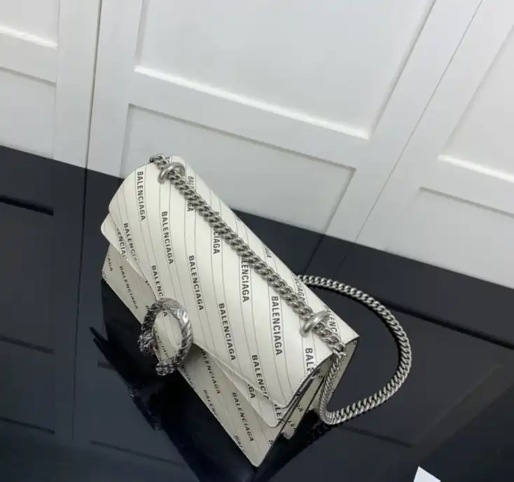 Gvc*1 satchel bags 4034h-0138