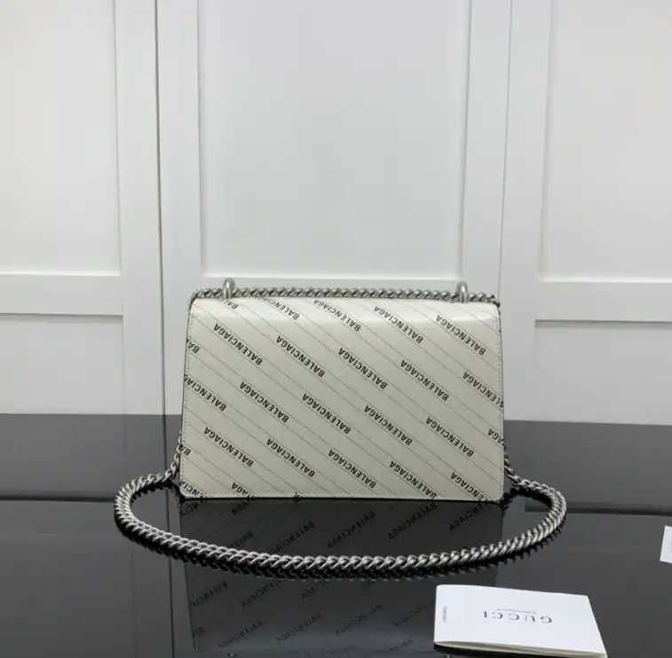 Gvc*1 satchel bags 4034h-0138