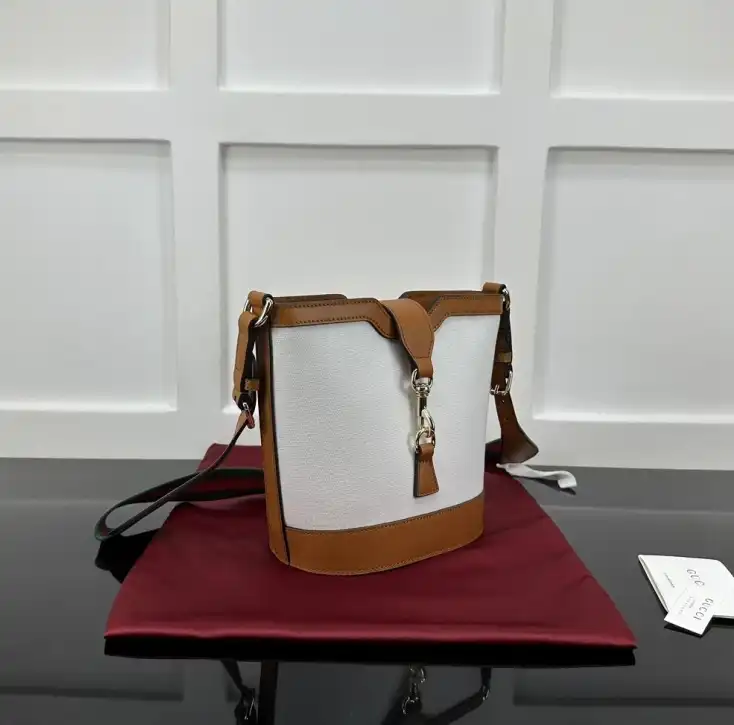Gucci Bucket Bags 4034H-0153