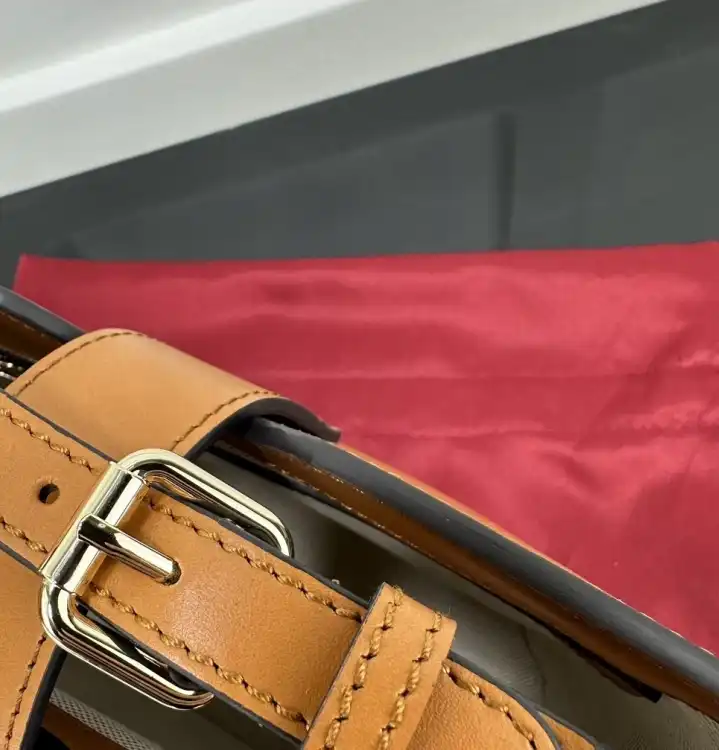 Gucci Bucket Bags 4034H-0154