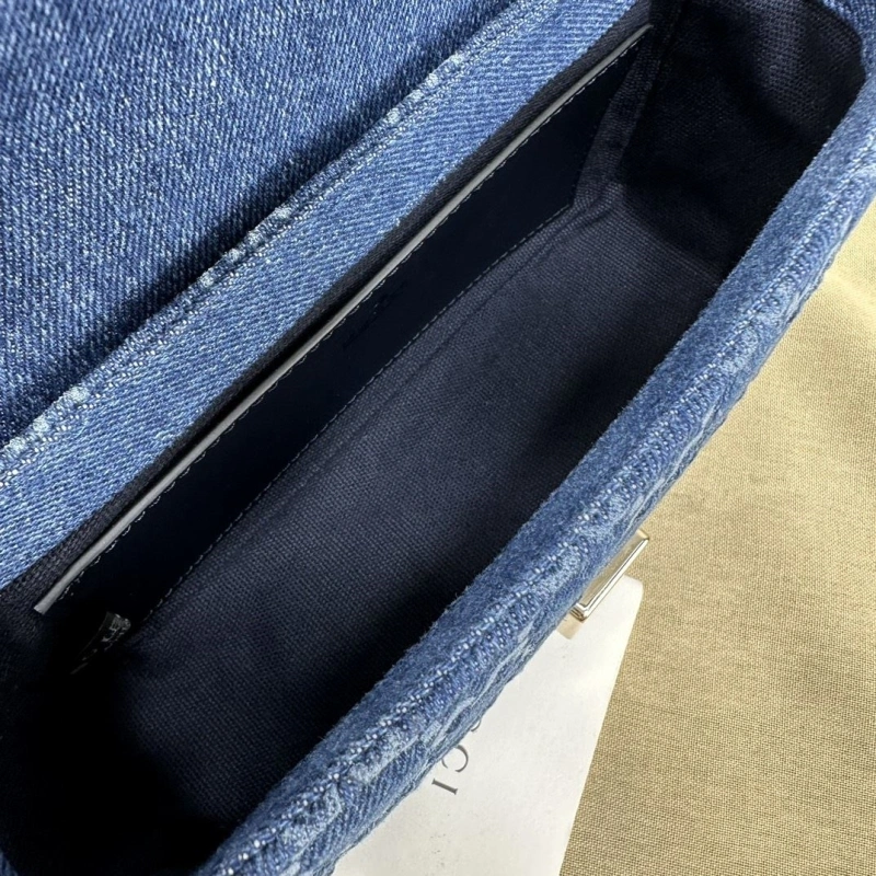 Gucci Satchel Bags 4036-0230