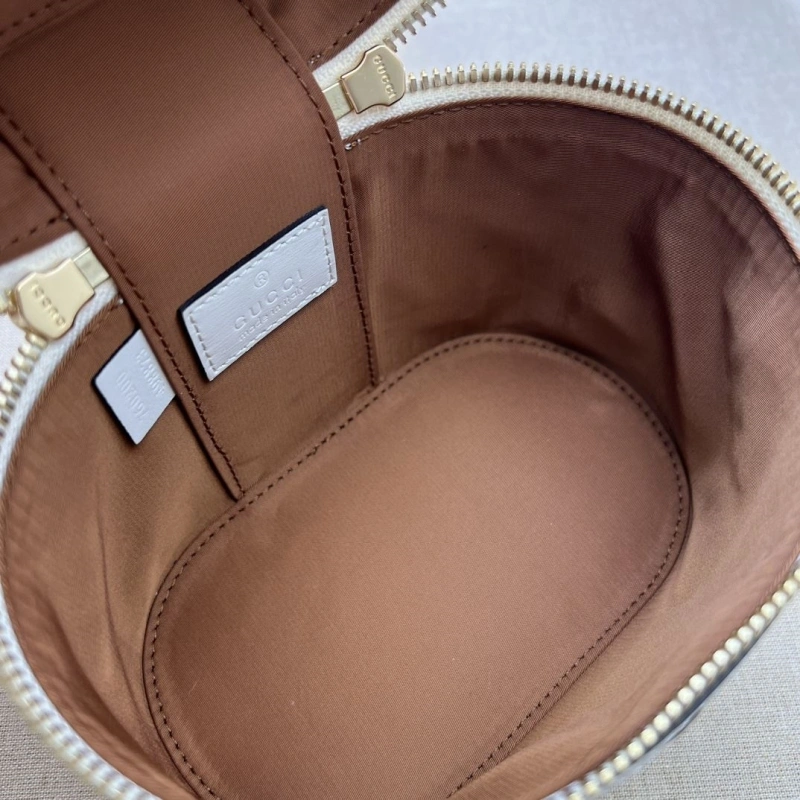 Gucci Cosmetic Bags 4036-0296