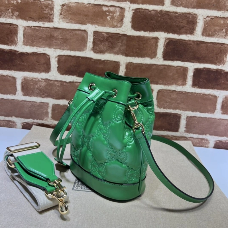 Gucci Bucket Bags 4036-0477