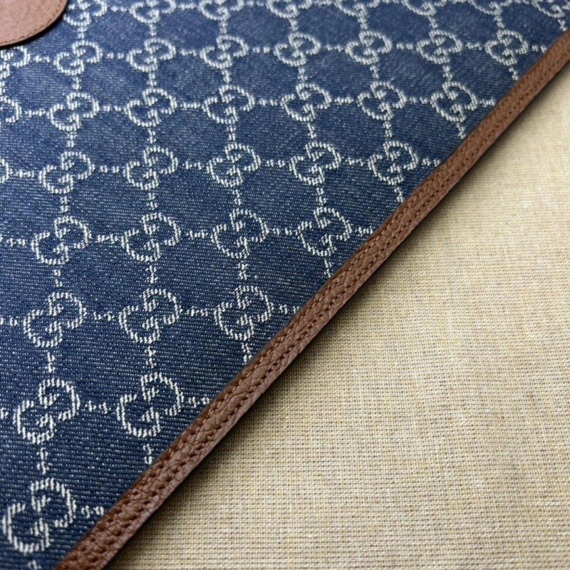 Gucci Clutch Bags 4036-0516