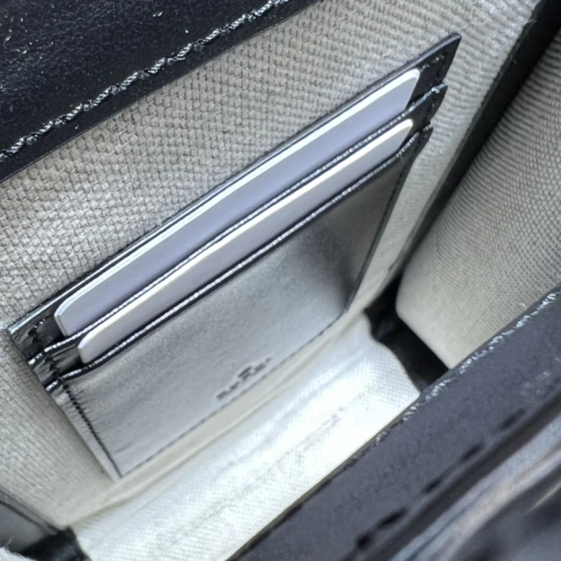 Gucci Top Handle Bags 4036-0622