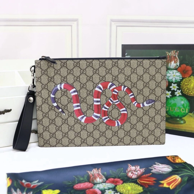 Gucci Clutch Bags 4036-0686